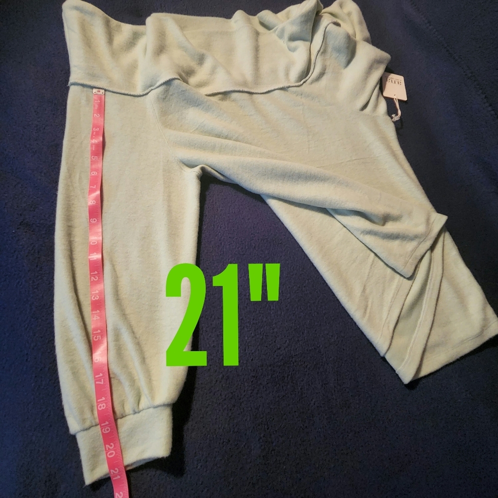a.n.a. Off-The-Shoulder Sweater In Refreshing Sea Mint Relaxed Fit - Picture 5 of 8